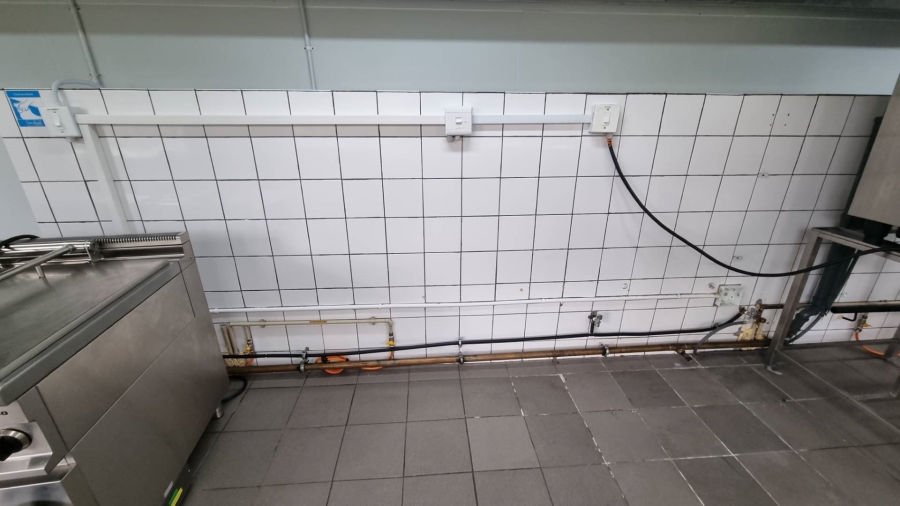 To Let Commercial Property for Rent in Salt River Western Cape